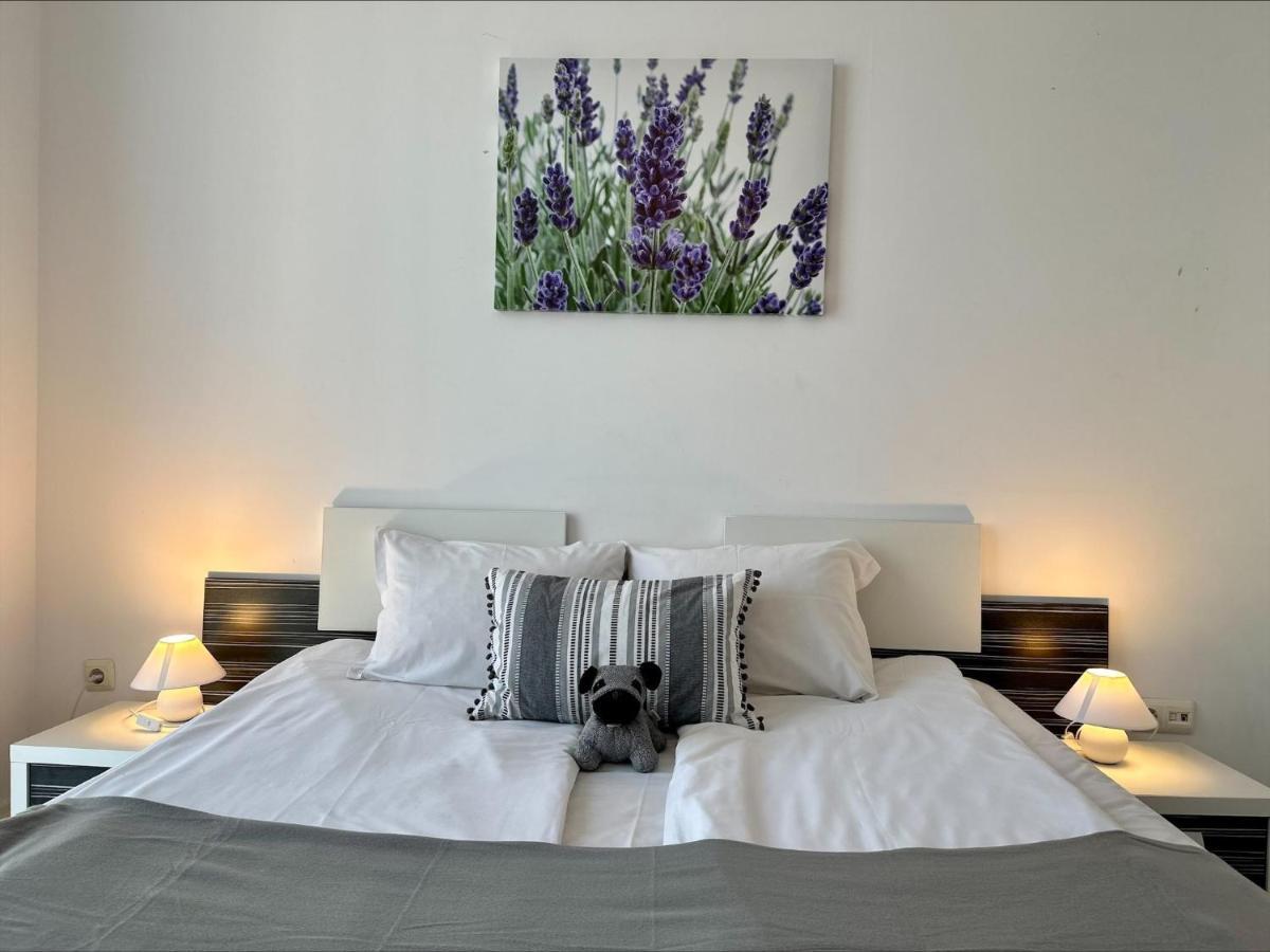 Menada Rainbow Apartments Sunny Beach Buitenkant foto