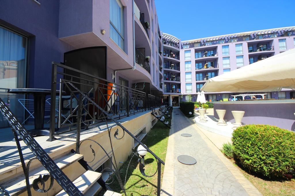 Menada Rainbow Apartments Sunny Beach Buitenkant foto