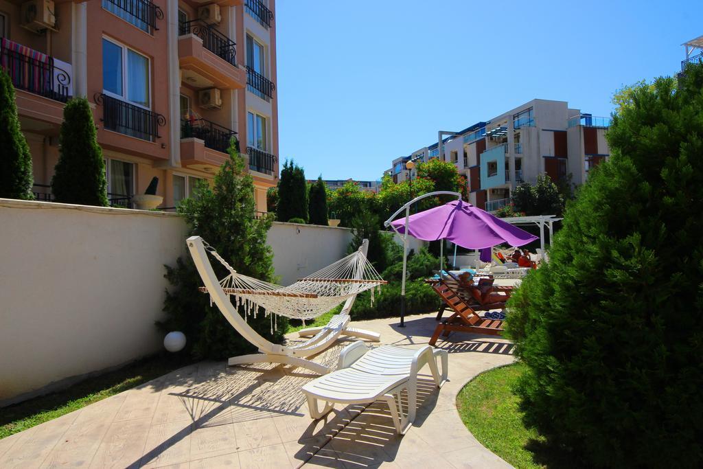 Menada Rainbow Apartments Sunny Beach Buitenkant foto